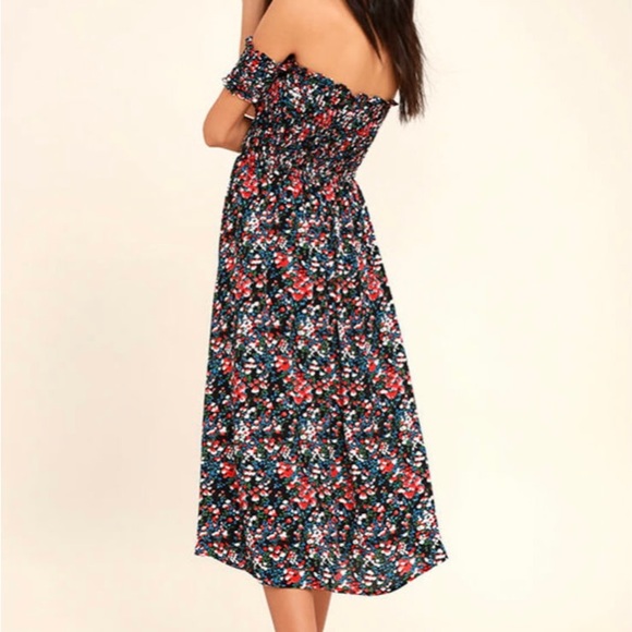 Lulu’s View from the Meadow Black Floral print off the shoulder dress! - Picture 2 of 7